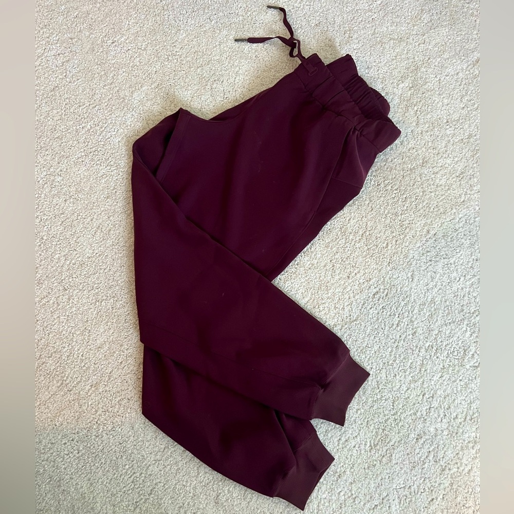 On the fly Lulu lemon joggers